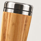 Close-up of the bamboo grain and steel lid join